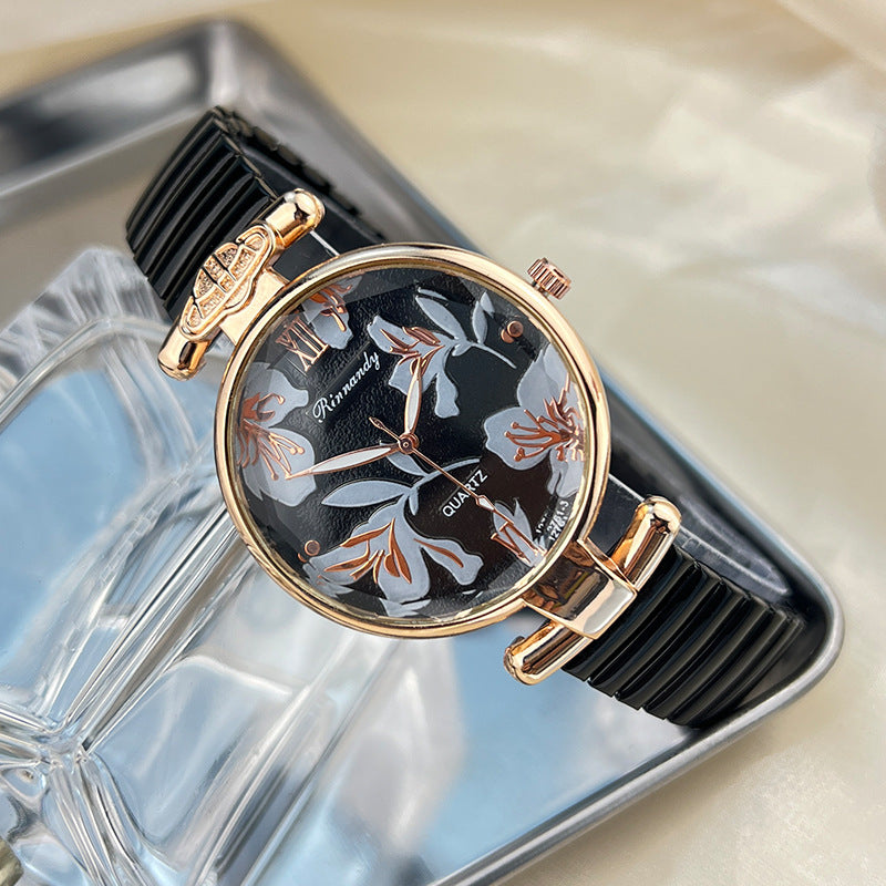 【50% OFF】【QUARTZ】⌚️Ceas de damă cu bandă elastică în relief cu frunze aurite