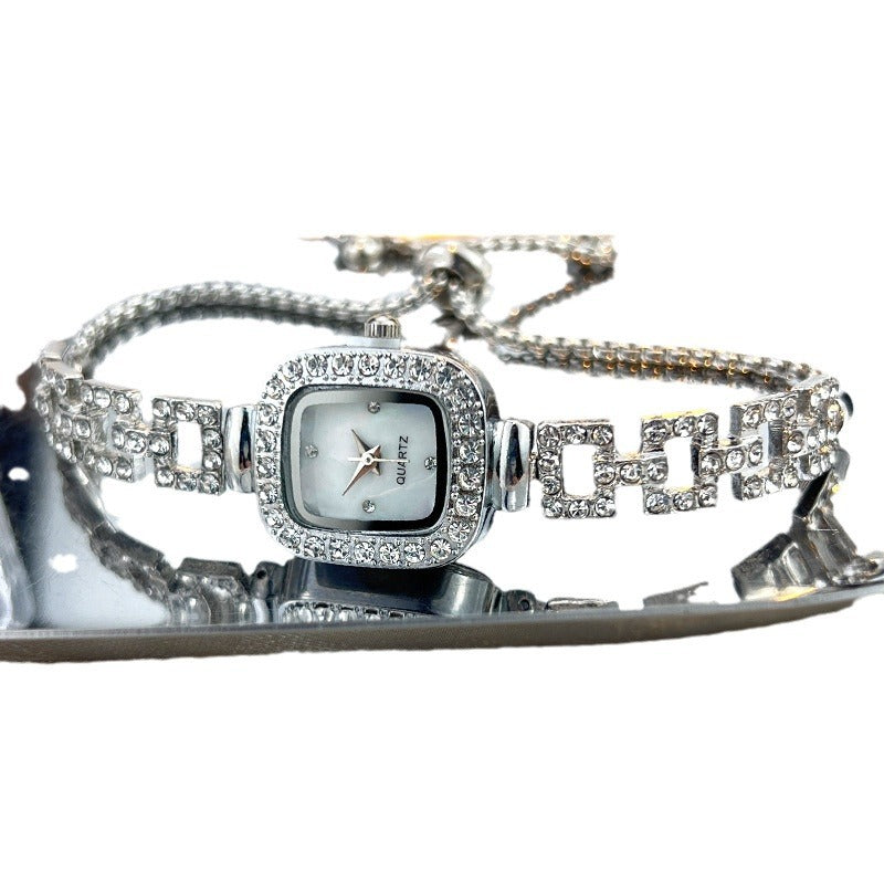 【50% OFF】【QUARTZ】💎Ceas de cuarț cu disc pătrat mic stil brățară pentru femei